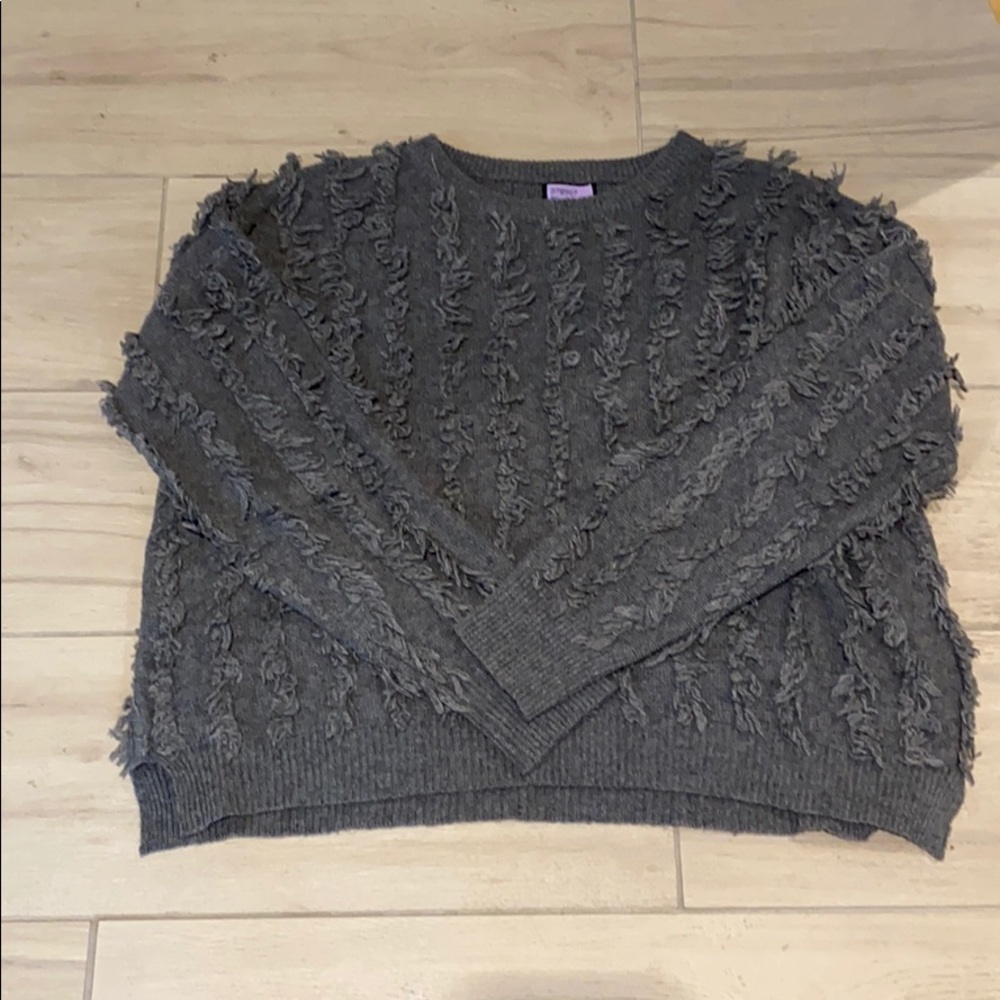 Gray ruffled sweater